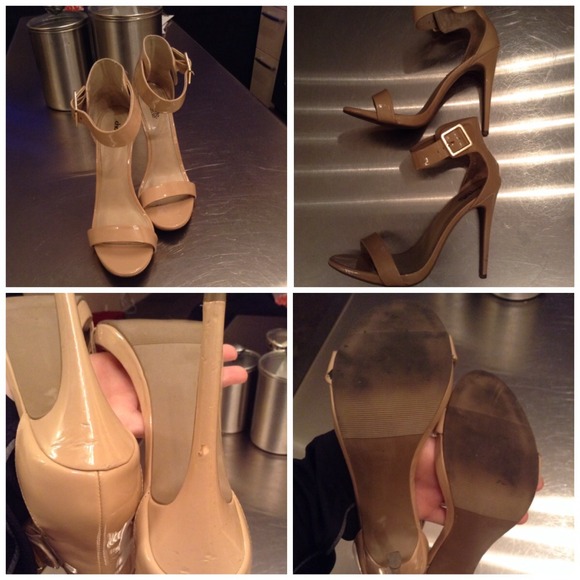 ❌SOLD IN BUNDLE❌ - Picture 3 of 4