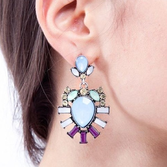 Gorgeous Statement earrings