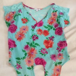 Bundle trade (top & lotion)