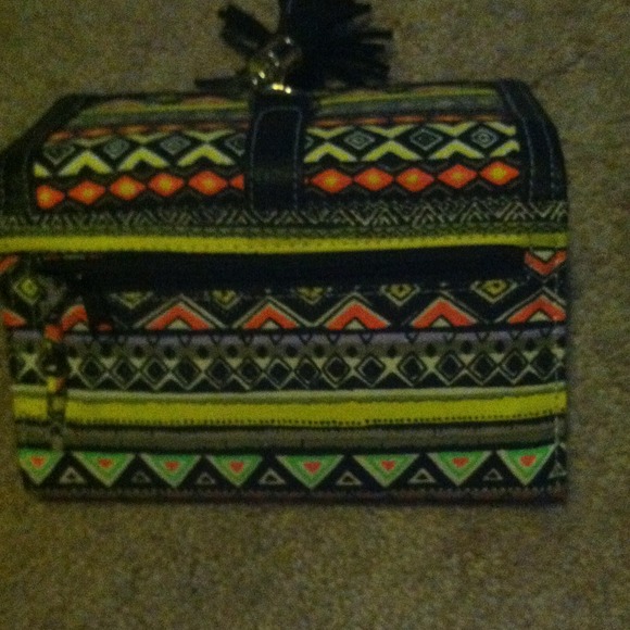 Wallet - Picture 3 of 3