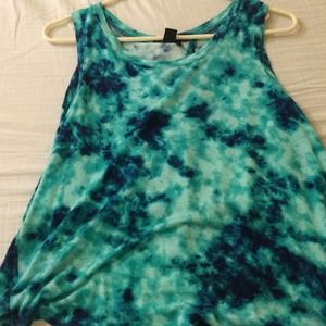 tie dye tank 💕15pypl💕