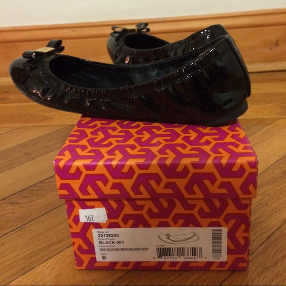 Tory Burch Eddie 2 Logo Bow Flats - Picture 4 of 4