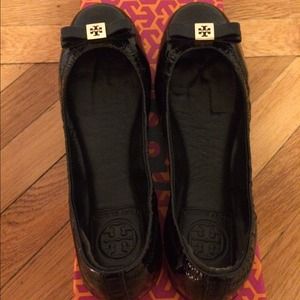 Tory Burch Eddie 2 Logo Bow Flats