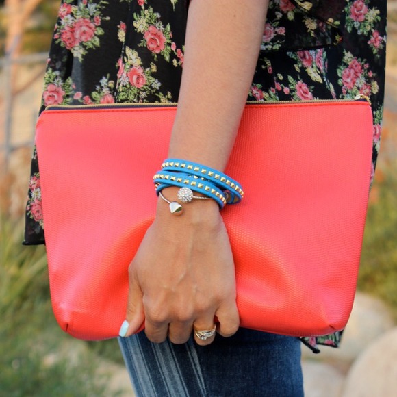 πOrange red zipper fold over clutch purse bag