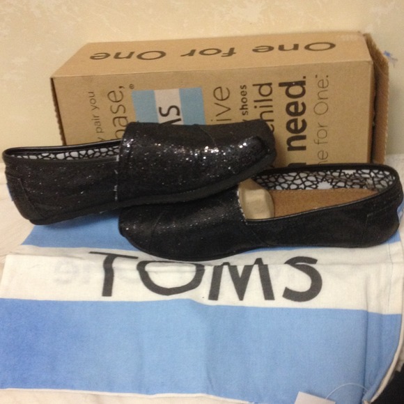 Black sequin Toms