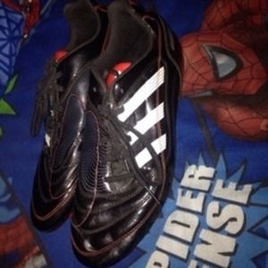 Woman size 8 Adidas cleats