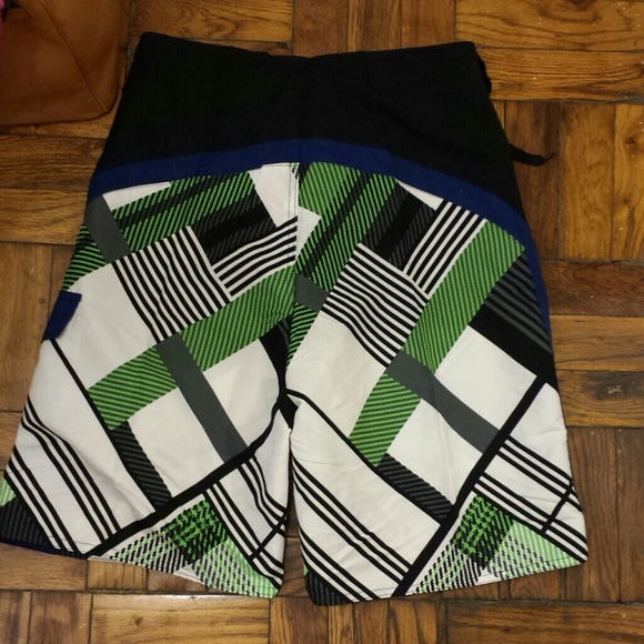 Mens swim suite! - Picture 2 of 4