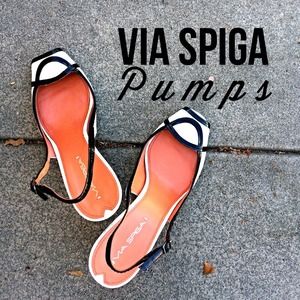 Designer Via Spiga "Fayola" white & black pumps