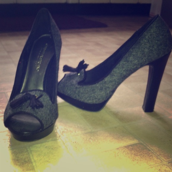 Office like heals