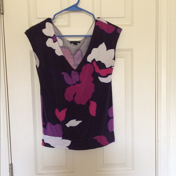 AE floral top