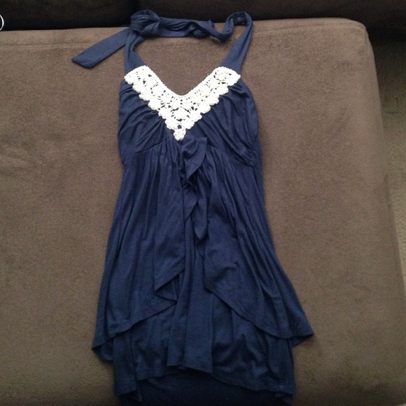 Halter v neck tank top