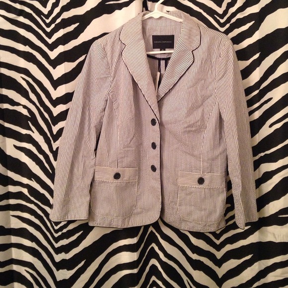Dark blue and white stripped blazer.