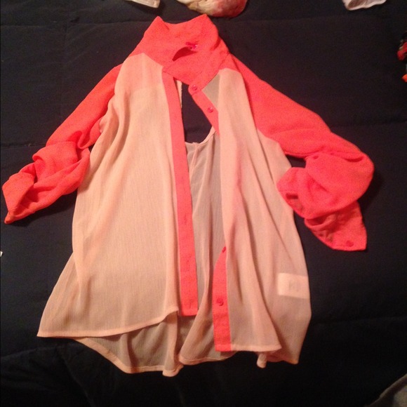 Orange / Tan top