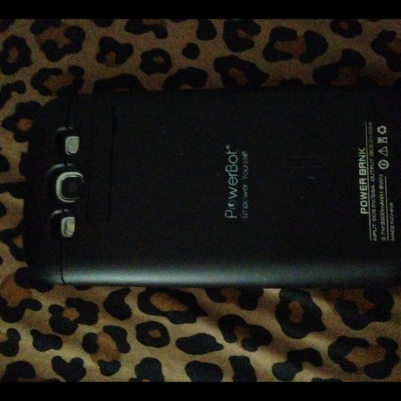 SAMSUNG GALAXY S3 CHARGING CASE