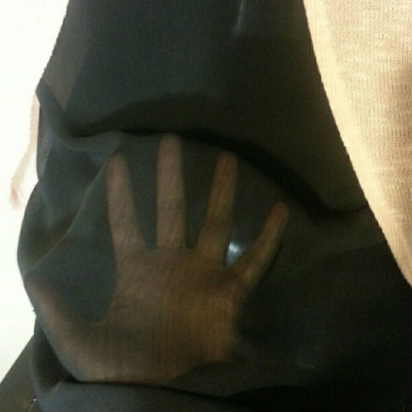 SOLD-Bow back high low tank - Picture 4 of 4