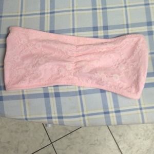 Pink strapless bralett