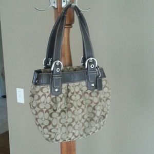 Coach shoulder bag