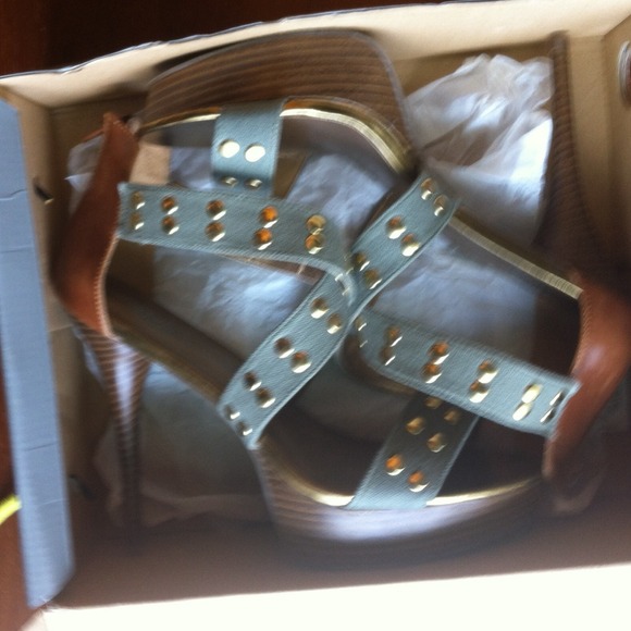 Studded Khaki Green Platform Heels - Picture 2 of 2