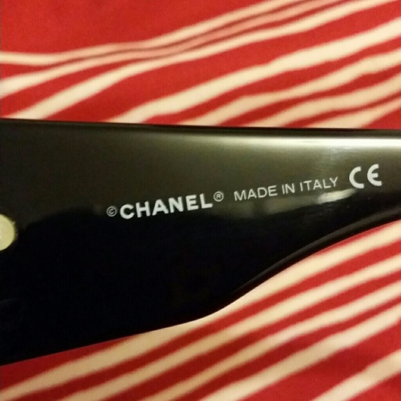 📵 SOLD📵Authentic chanel sunglasses - Picture 2 of 4