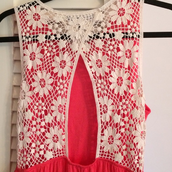 Coral cotton sundress with crochet back - Picture 4 of 4