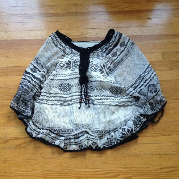 free people style black and white flowy shirt