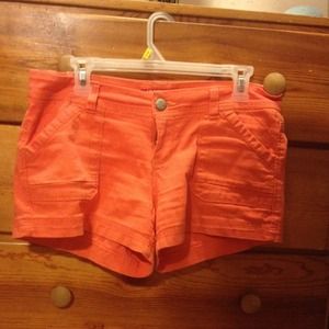 UB peach shorts
