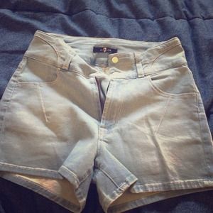 High waisted For All 7 mankind Jean Shorts!!