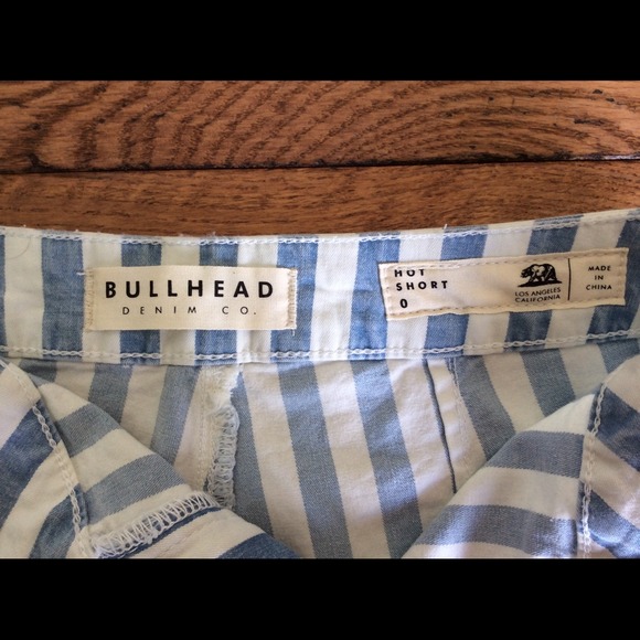 Bullhead Denim Co. Striped High Rise Shorts NWOT - Picture 4 of 4