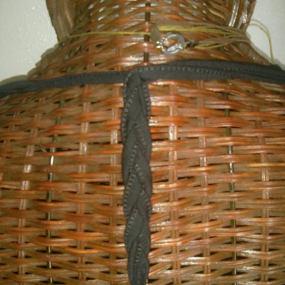 "RAISING ARIZONA" - Picture 3 of 4