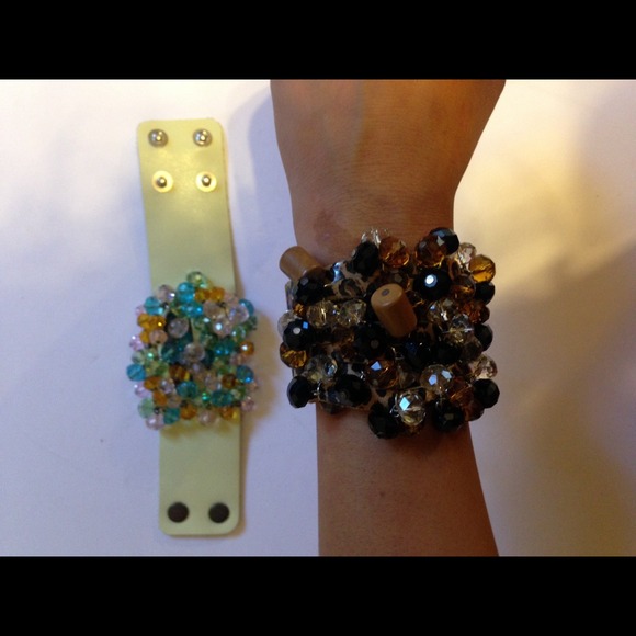 Brackets - Picture 3 of 4