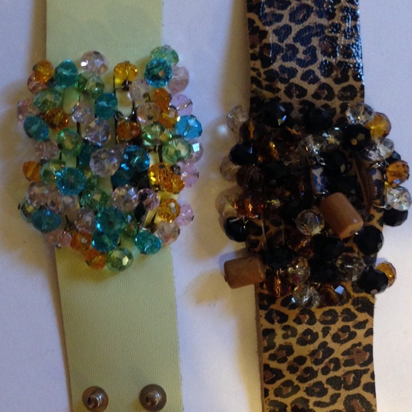 Brackets - Picture 4 of 4