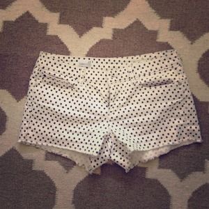 Polka dot gap cut off shorts. Size 27.
