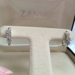 1/4ct.T.W. Diamond Three Flower Hoop Earrings