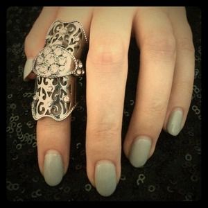 Silver Knuckle Ring 💎