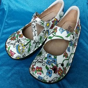 Alegria Dayna Pro *NWOT*