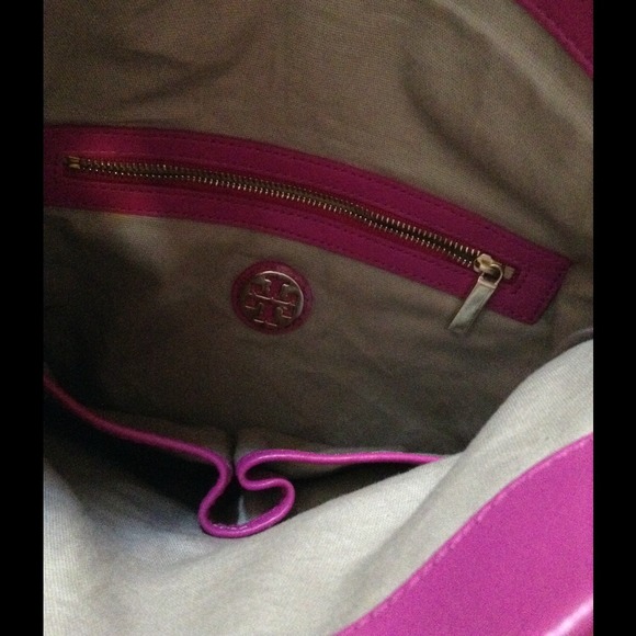 πHPπTORY BURCH Leather Dena Foldover Crossbody - Picture 2 of 4