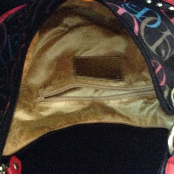 Dereon Red and Black Purse - Picture 4 of 4