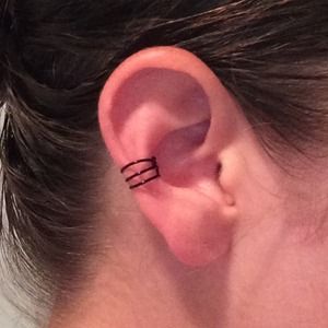 Black triple bar ear cuff