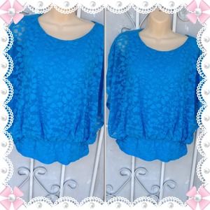 Hold Blue Bat Wing Lace Top & pink jacket