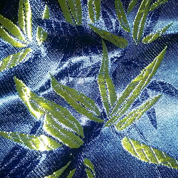 Japanese dress - Picture 3 of 4