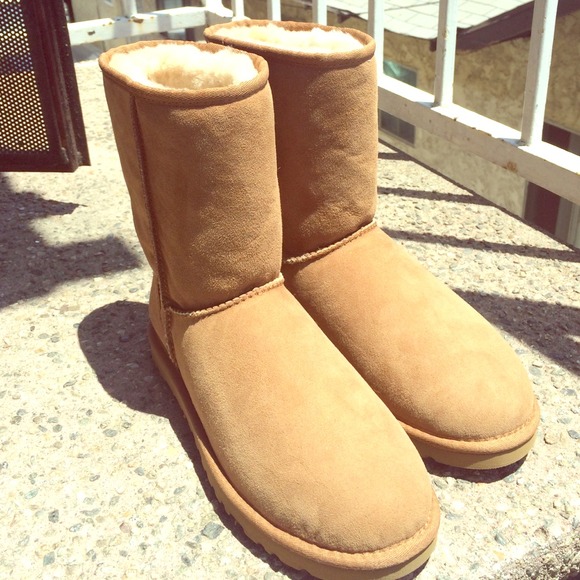 Ugg brand new size 9