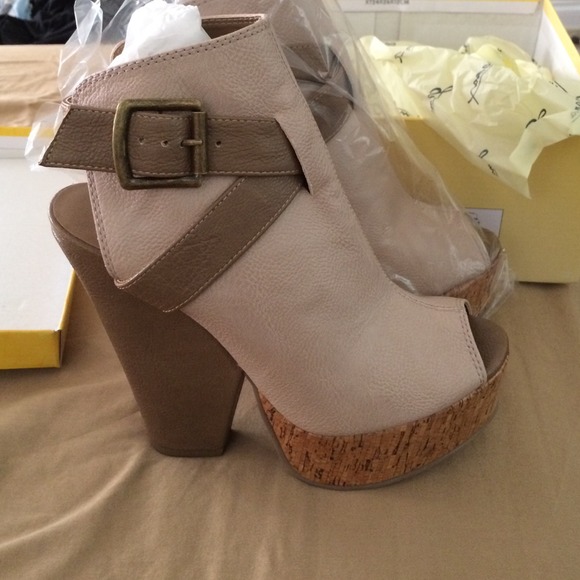 Cute summer heels