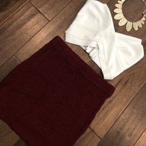 Maroon bodycon skirt