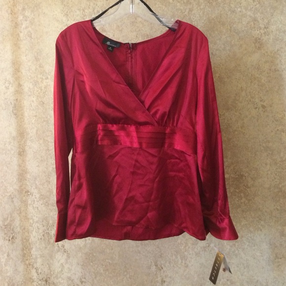 red stretch satin surplice zip back dress shirt M