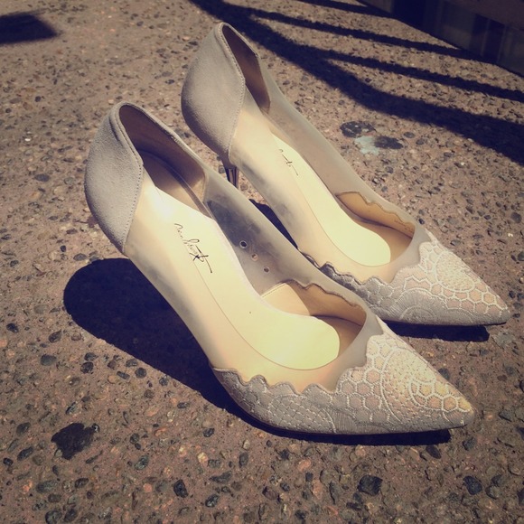 Abs by Allen Schwartz - Picture 1 of 1