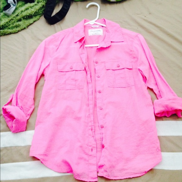 Pink button down long sleeve 😊