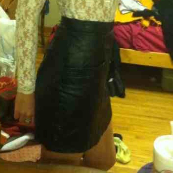 Genuine black  leather skirt! High waisted!