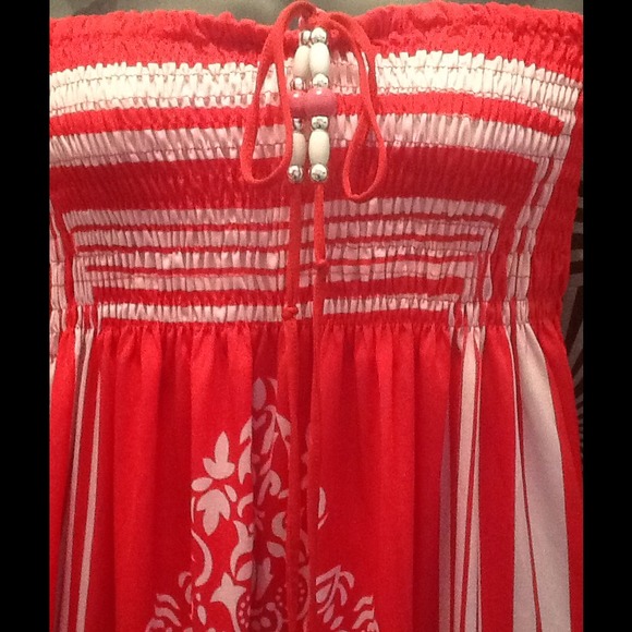 💕 COMFY STRAPLESS DRESS 💕 - Picture 2 of 3