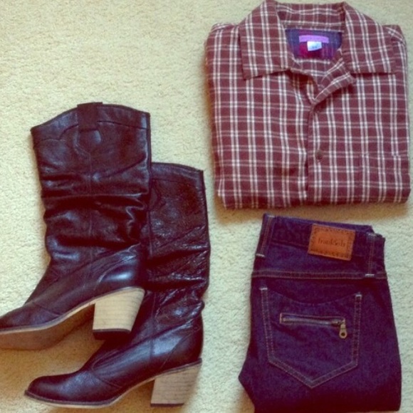 Urban Renewal Flannel - Picture 3 of 3