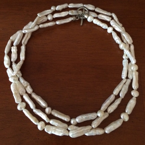 Real baroque pearls